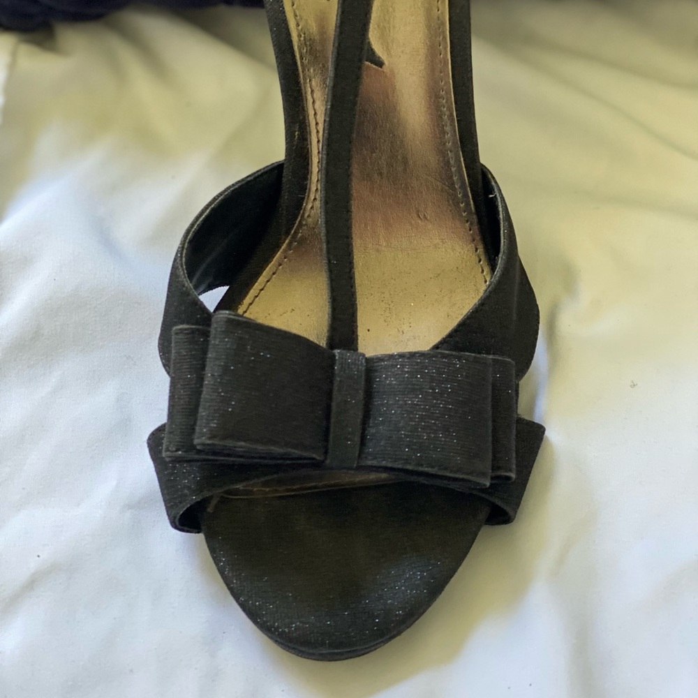 Nina evening t-strap sandals